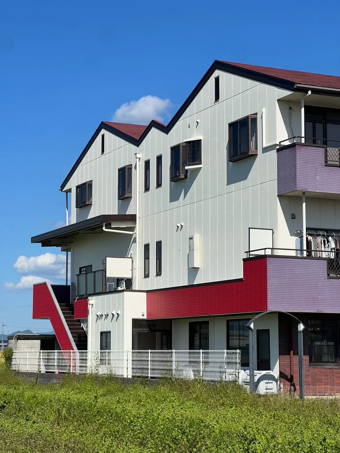 【兵庫県小野市】マンション外壁修繕・コーキング打ち替え・バルコニー長尺シート施工｜オーナー様の資産を守る修繕工事
